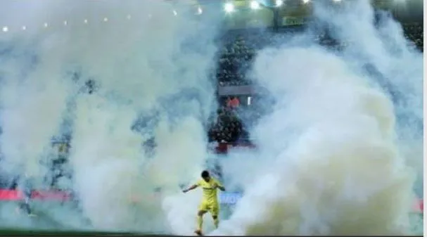 Photo: Lacrymo au Madrigal