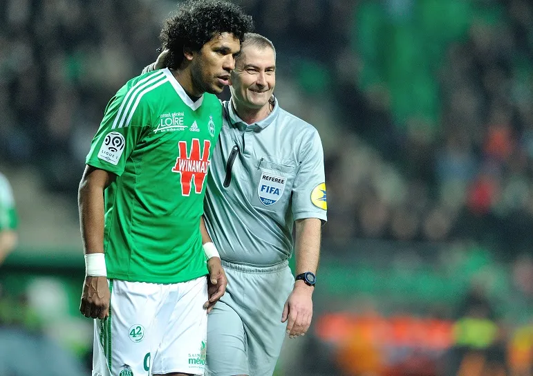 Le coup de gueule des arbitres français