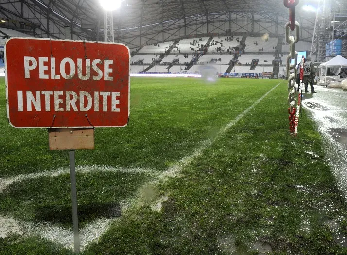 La pelouse de l&rsquo;OM fait débat