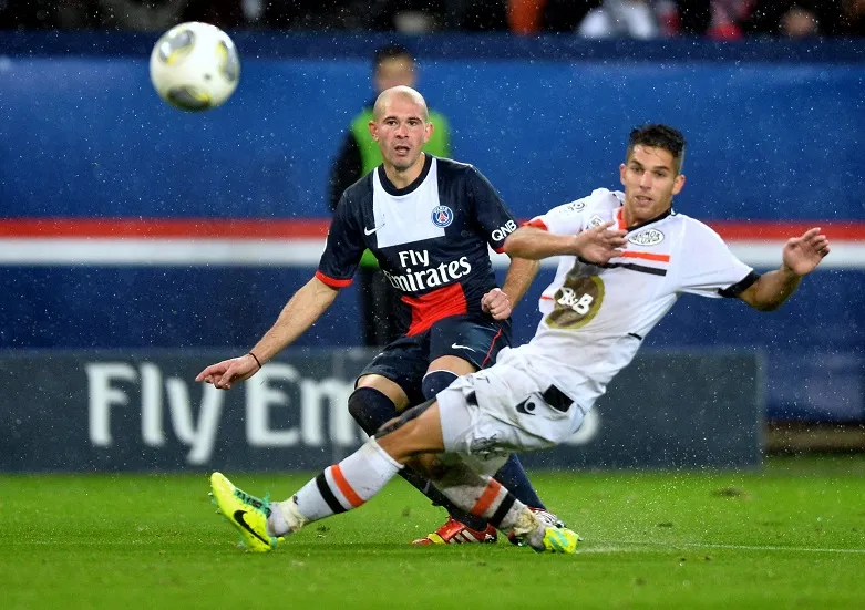 L’arrière latéral est-il vraiment le moins bon joueur de l’équipe ?