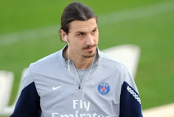 Zlatan out contre Monaco ?