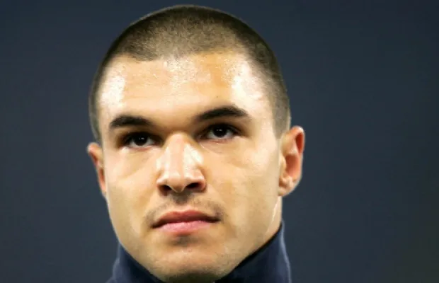 Bojinov découvre son pays