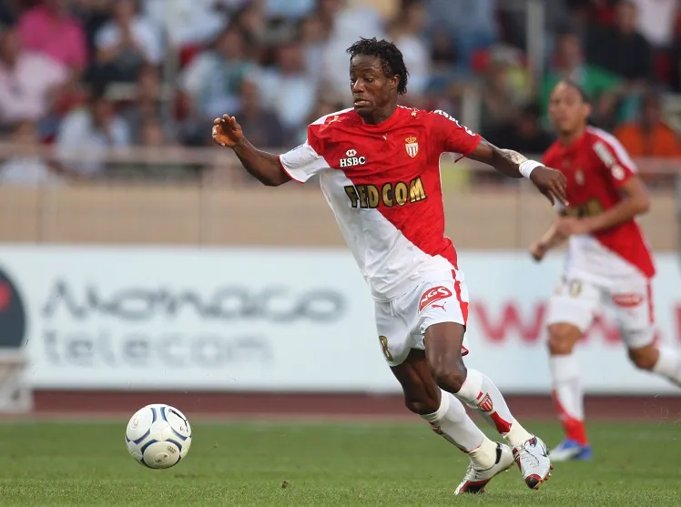 Kallon entendu par la police