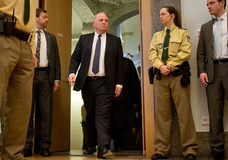 5 ans et demi de taule pour Hoeness ?