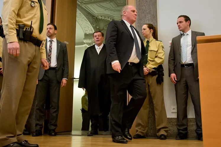 Hoeness : démission et prison !