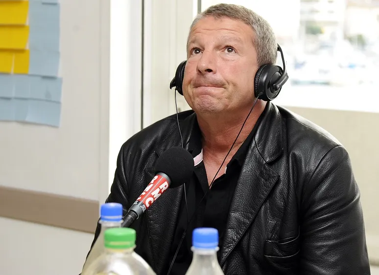 Courbis traite Beckenbauer de «<span style="font-size:50%">&nbsp;</span>clown<span style="font-size:50%">&nbsp;</span>»