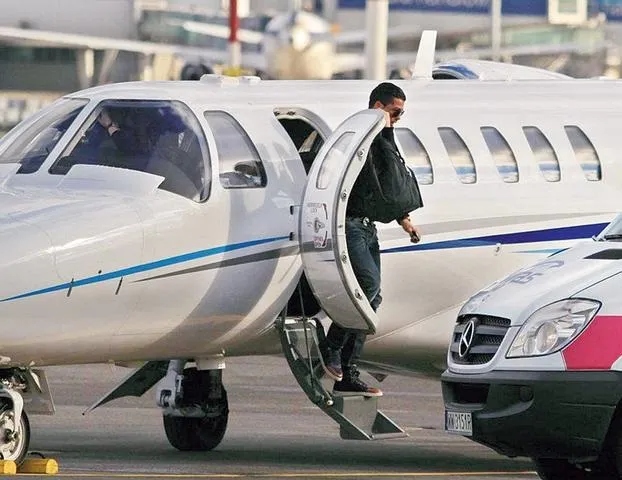 4 jets privés au Brésil pour CR7