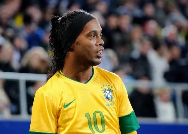 Ronaldinho ratera le Mondial