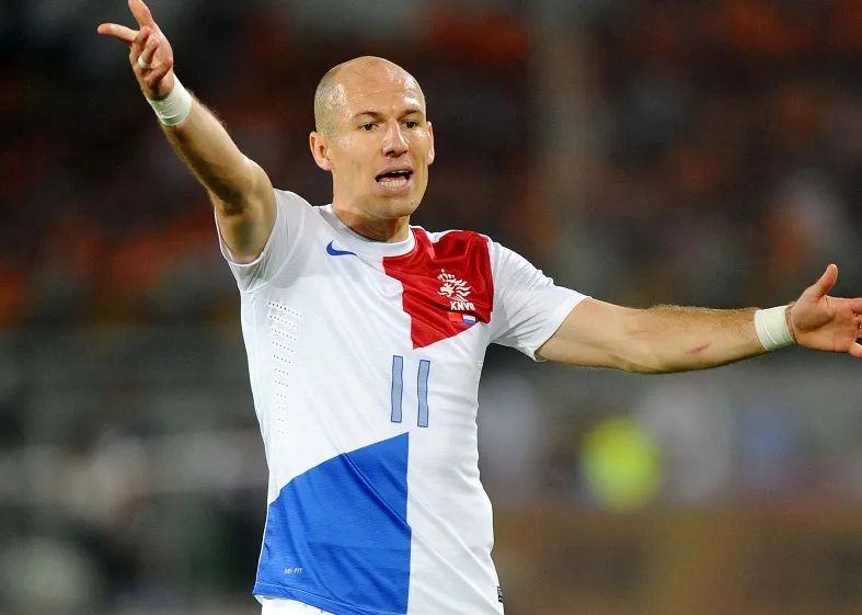 Pays-Bas : Robben absent ?