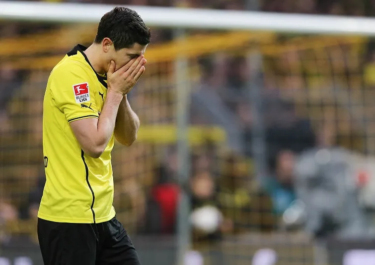 Lewandowski touché aux ligaments