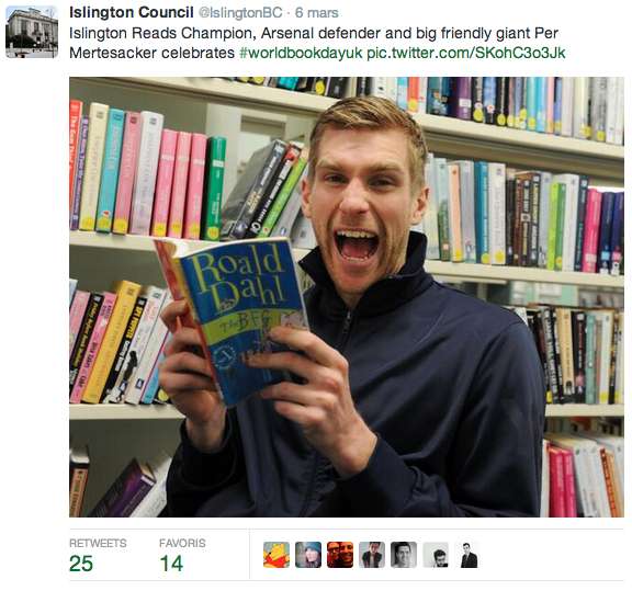 Photo : L’autodérision de Mertesacker