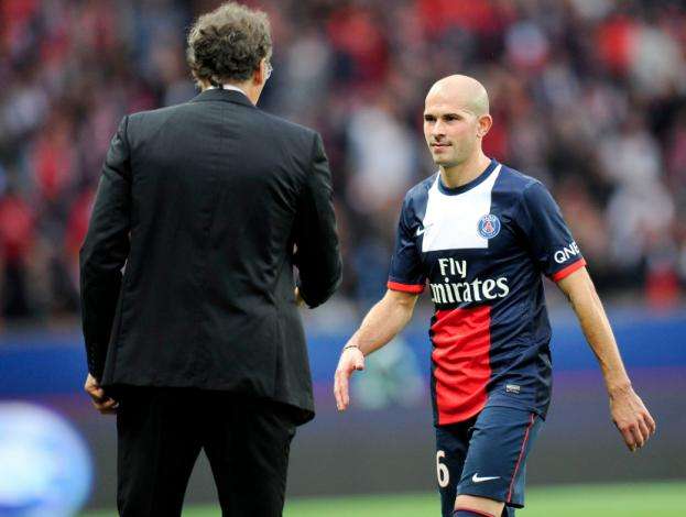 Blanc surpris par Jallet