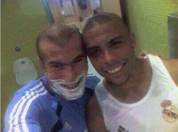Photo: Le selfie de Zizou et Ronaldo