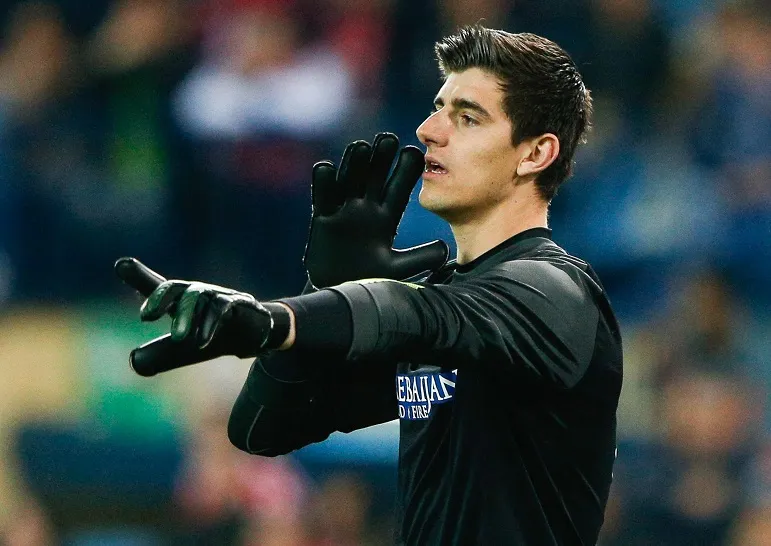 Mourinho aurait choisi Courtois