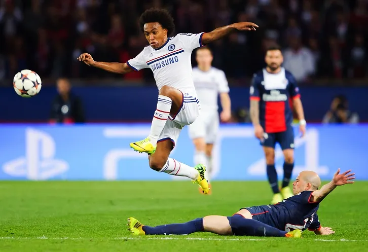 C1 : Jallet aligné avec Moura