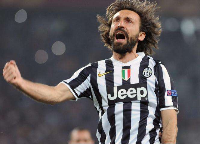 La Vieille Dame passe sans briller