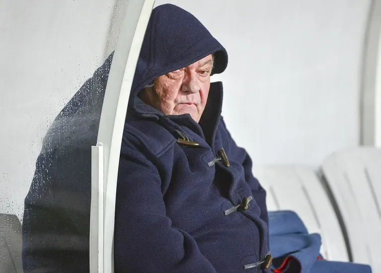 Nicollin en met une petite à Blanc