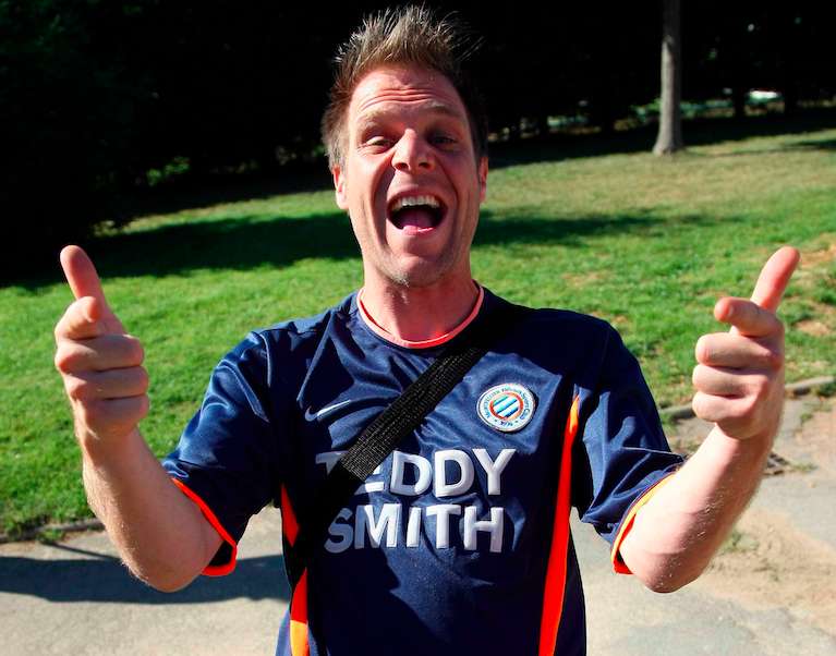 Rémi Gaillard : «<span style="font-size:50%">&nbsp;</span>Aujourd’hui, comme dirait Nicollin, le foot me fait moins bander !<span style="font-size:50%">&nbsp;</span>»