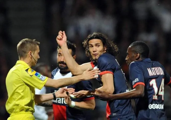 Cavani peut compter sur son frère