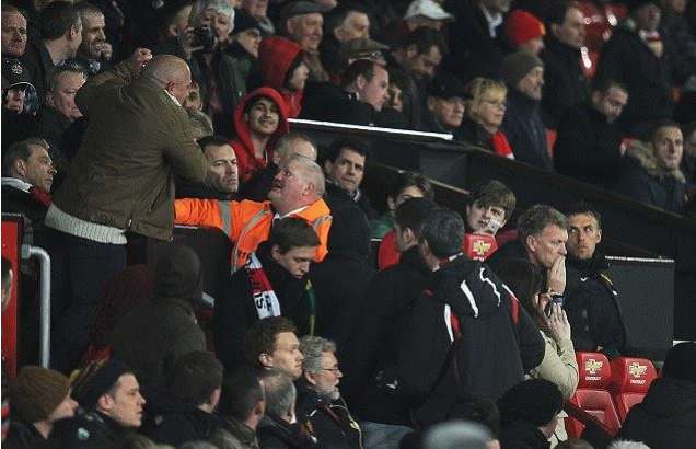 Photo : Il tente de se faire Moyes