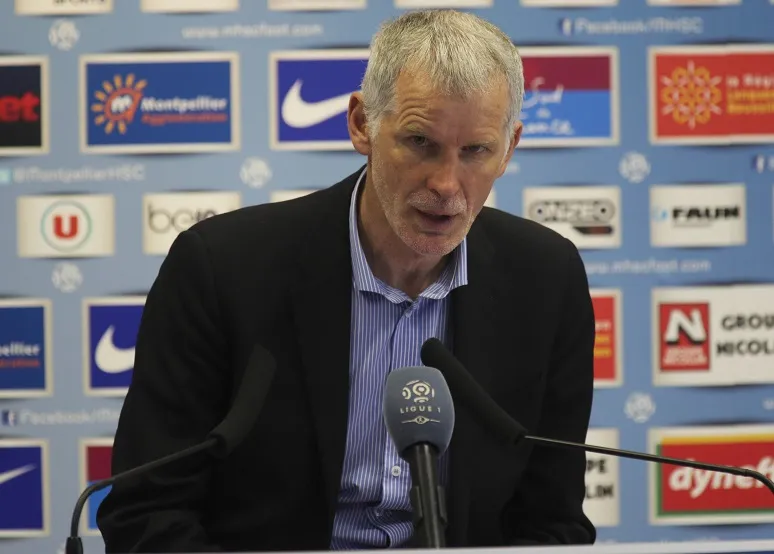 Gillot en a marre des paroles