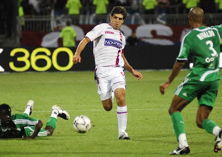 Juninho met la pression sur l&rsquo;OL