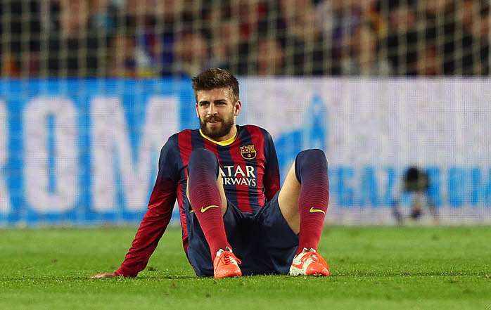 Piqué out 4 semaines