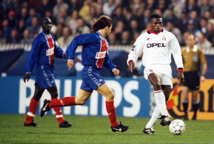 Desailly allume le PSG