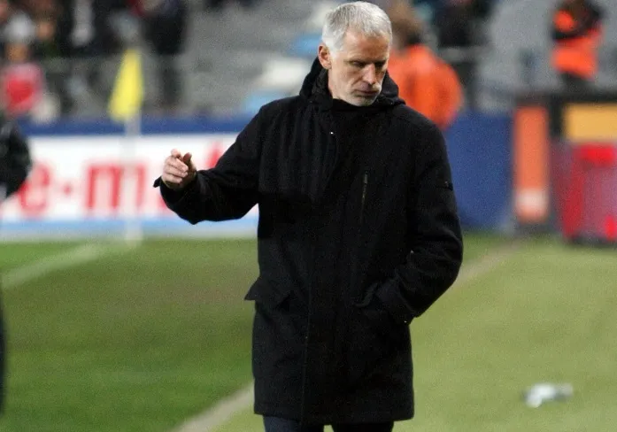 Gillot : «<span style="font-size:50%">&nbsp;</span>Seuls au monde<span style="font-size:50%">&nbsp;</span>»