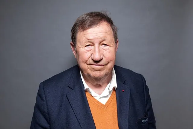 Guy Roux chute chez Ruquier