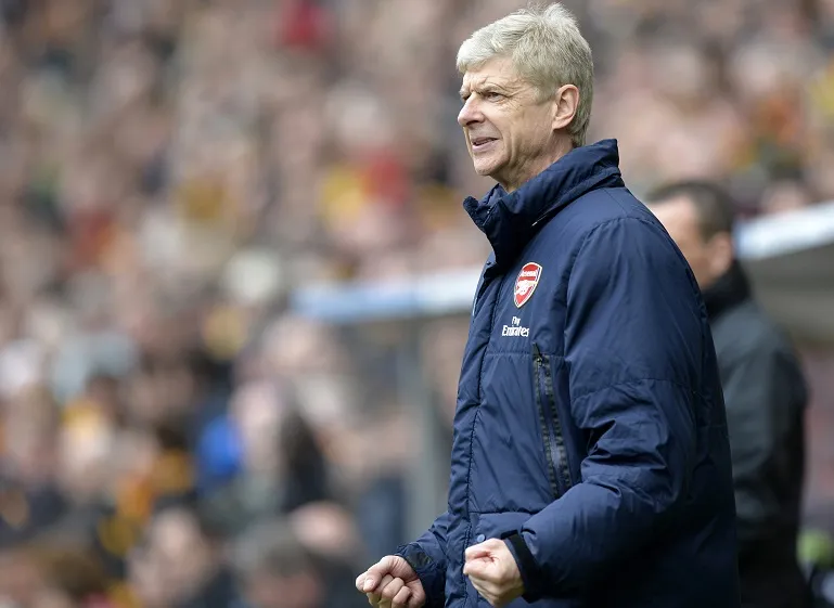 Wenger reste chez les Gunners