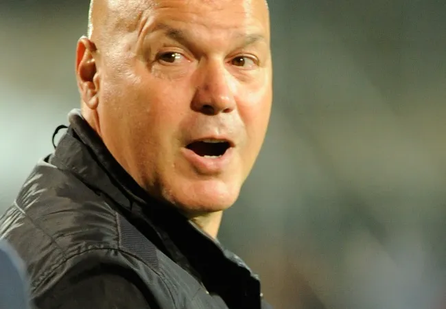 Anigo prend du recul, pleins pouvoirs pour Bielsa