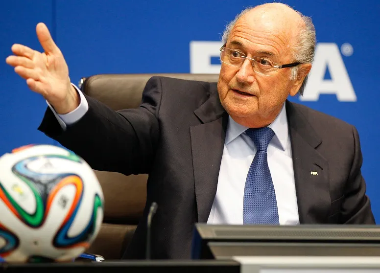 FIFA : Blatter postule encore