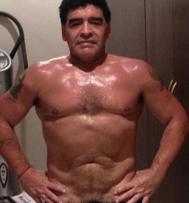 Photo : Maradona et ses tablettes