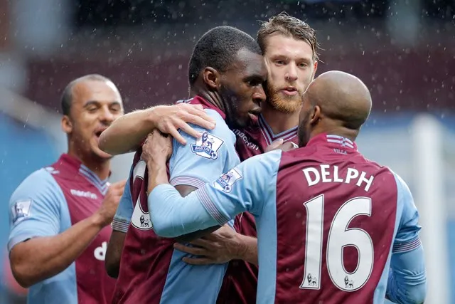 Aston Villa à vendre