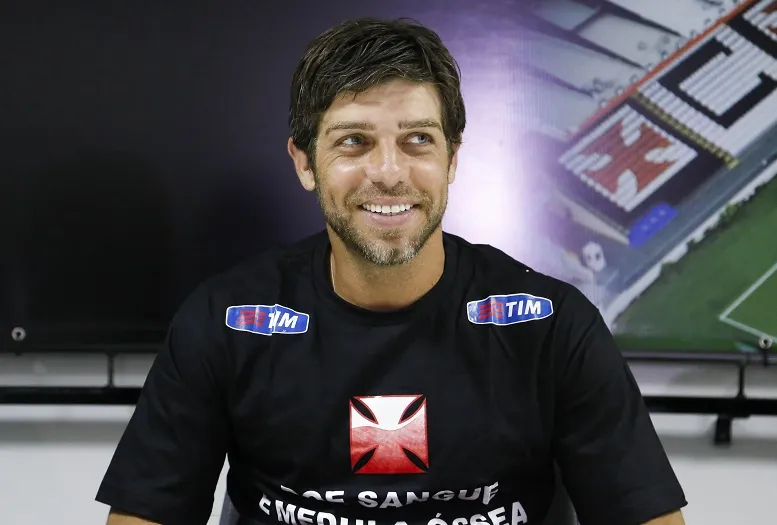 Coach de l&rsquo;OL : Aulas pense à Juninho