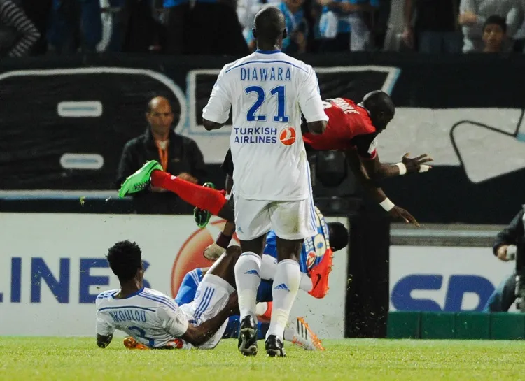 CDM : Mandanda probablement out