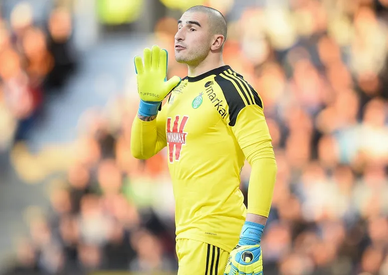 Bleus : Ruffier intègre les 23