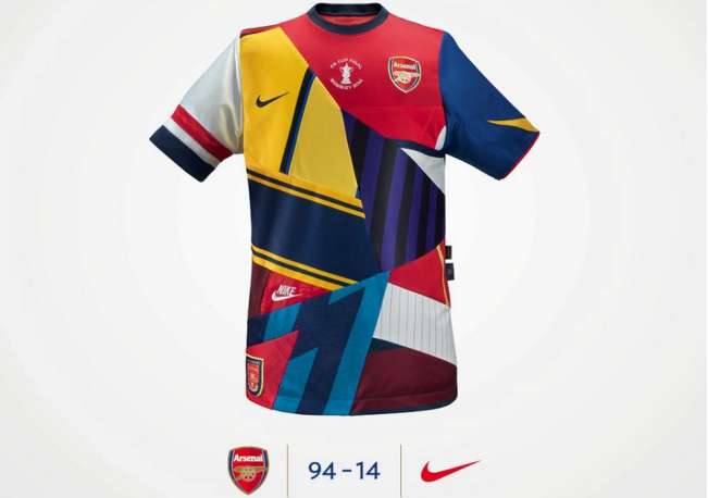 Photo : Le maillot patchwork d’Arsenal