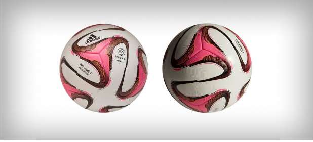 Photo : Ballon rose pour la Ligue 1