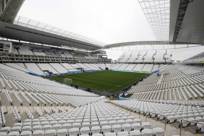 Mondial 2014 : Le coup d'envoi donné par un paralysé