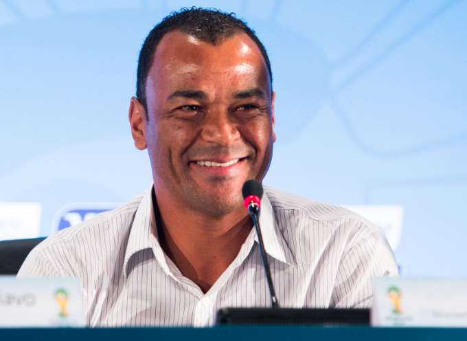 Cafu, les manifestations et Neymar