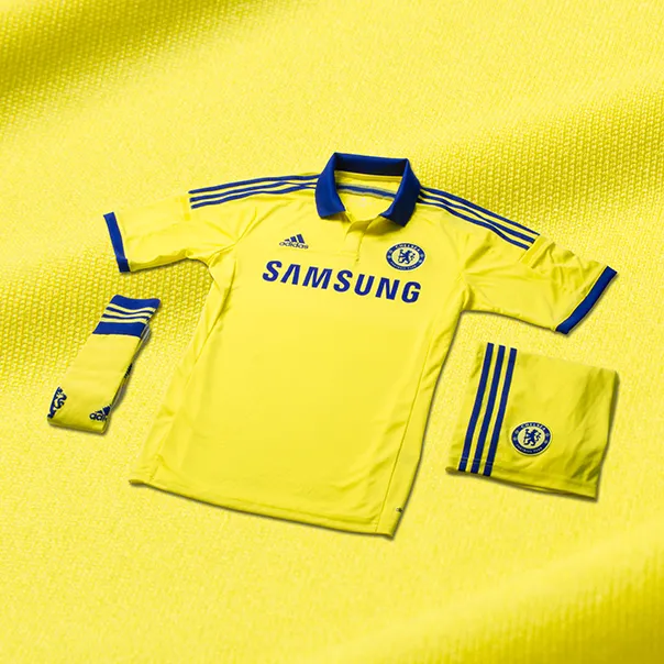 Photo : Le maillot jaune de Chelsea