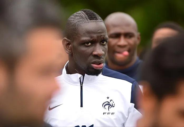 Ruffier dans les buts, Sakho avec le brassard