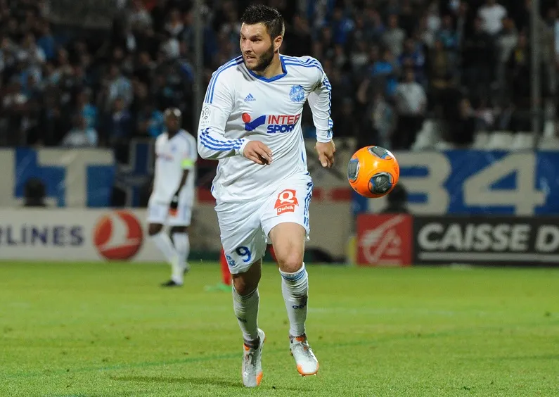 Gignac attaqué en justice