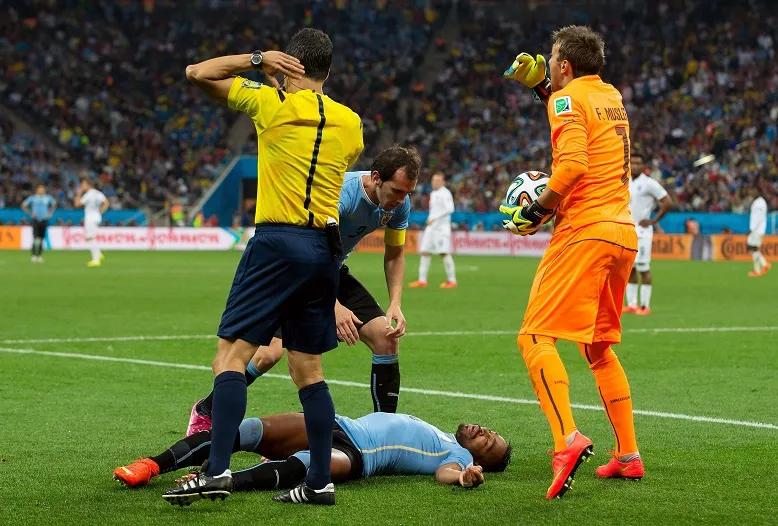 La FIFA critiquée après Angleterre – Uruguay