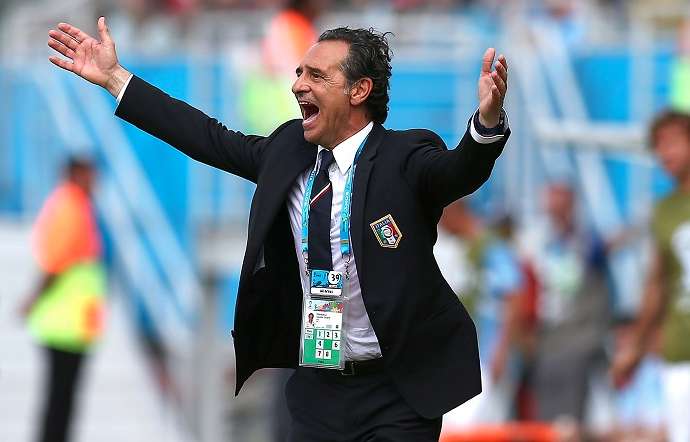 Prandelli : «<span style="font-size:50%">&nbsp;</span><i>Un vol </i>» et une démission