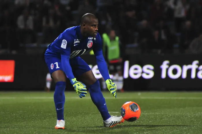 Enyeama : Messi n&rsquo;est pas l&rsquo;Argentine