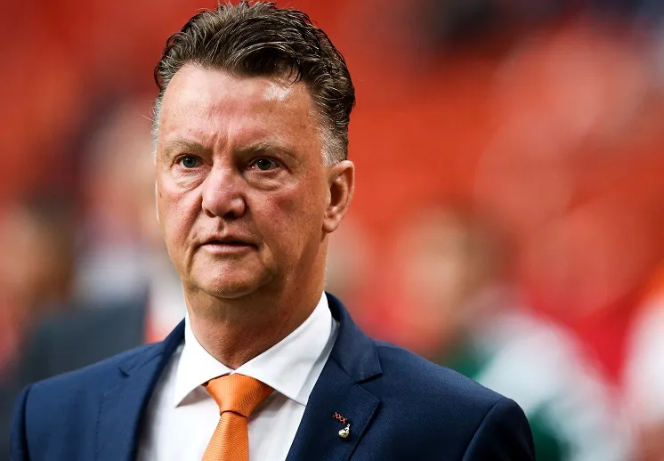 Xavi et Iniesta : Van Gaal fier comme un père