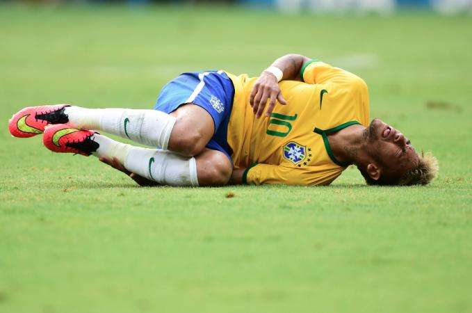 Neymar très incertain pour la demi-finale